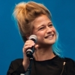Selah Sue
